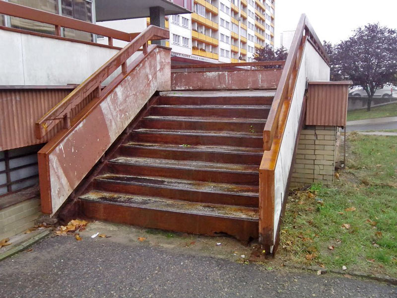 Rekonstrukce schodů - Benešova třída, Hradec Králové	