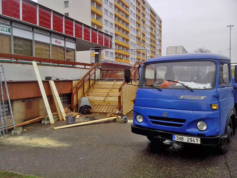 Rekonstrukce schodů - Benešova třída, Hradec Králové			